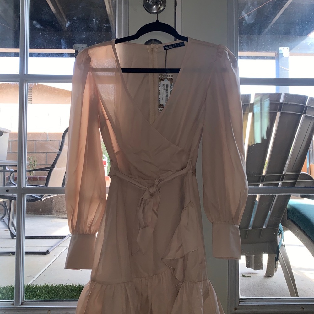 Dress - Picture 2 of 3